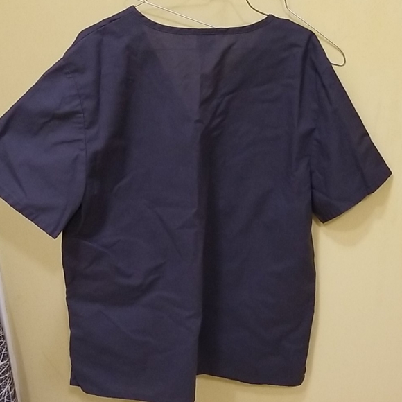 Scrub Top - Picture 4 of 6